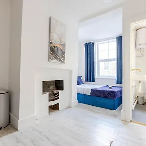  Apartment Magic